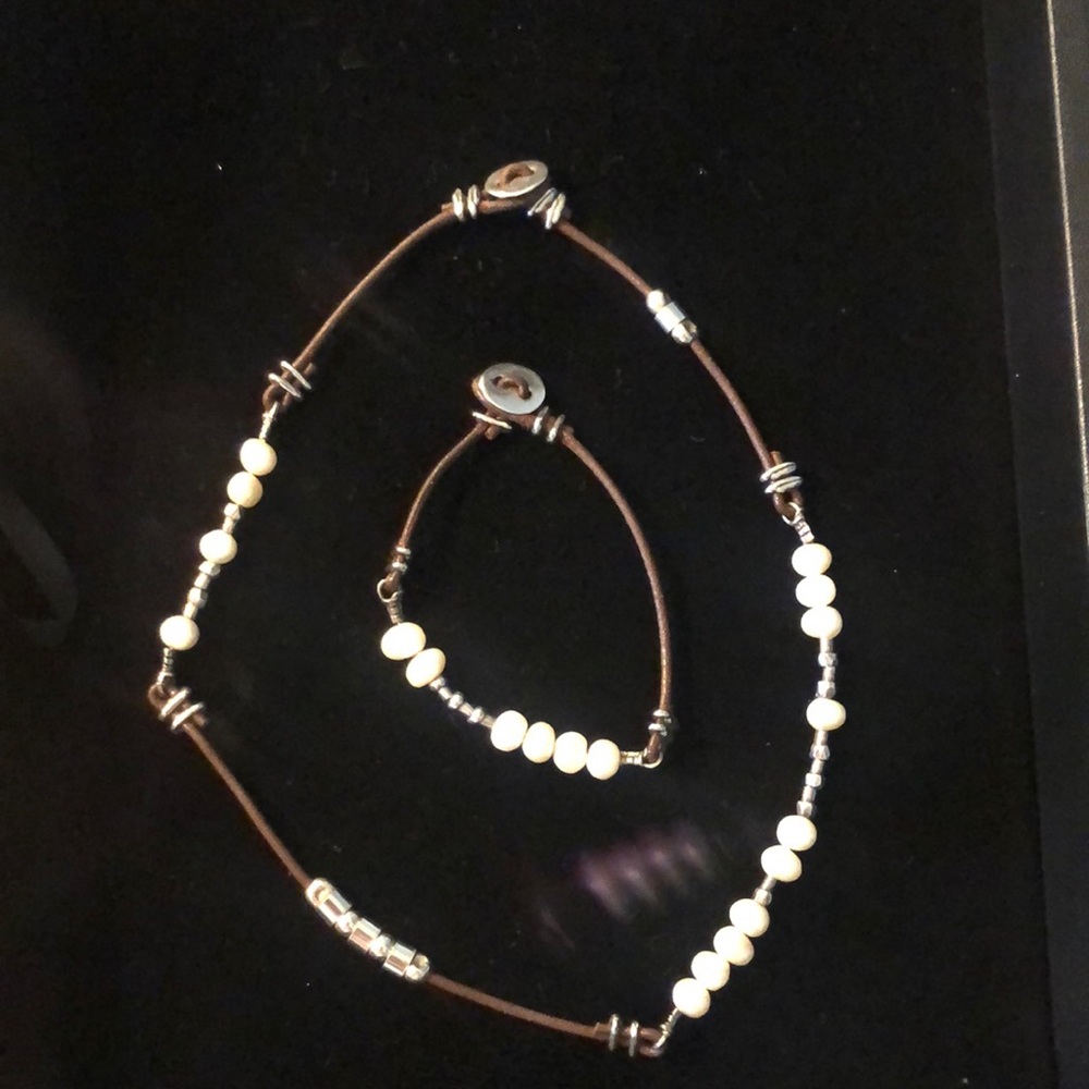 Silpada Sterling Pearl/leather set